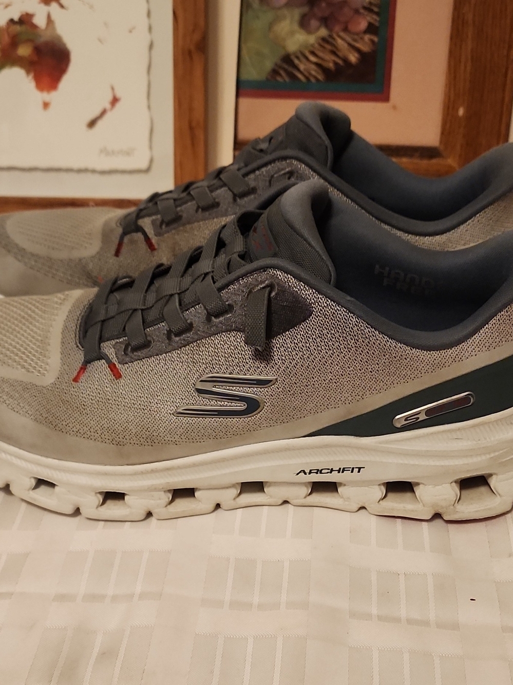 Skechers Men’s Gray Arch Fit Athletic Sneakers